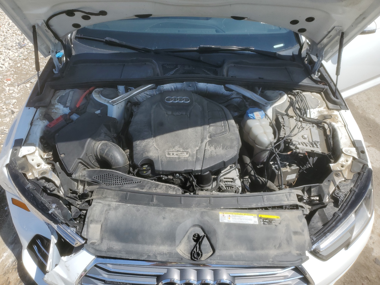 WAUANAF47HN042800 2017 Audi A4 Premium