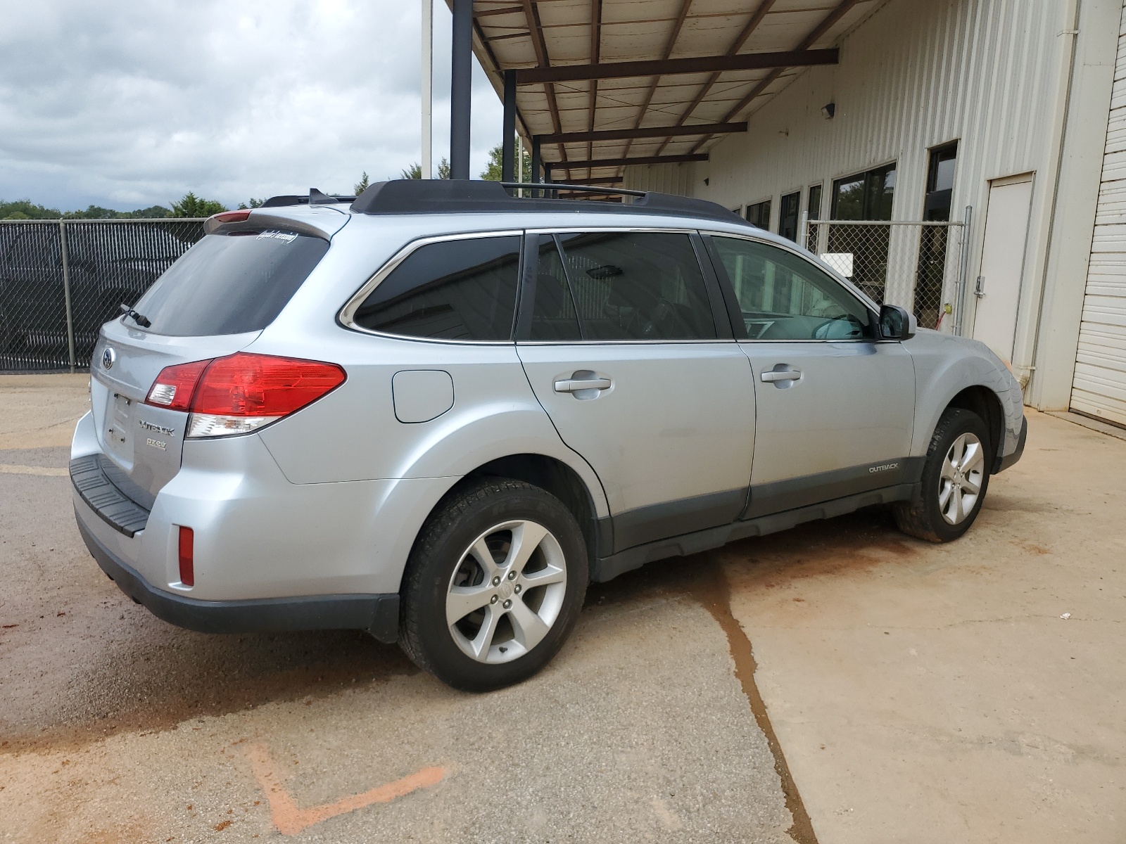 2013 Subaru Outback 2.5I Limited vin: 4S4BRBLC7D3312638