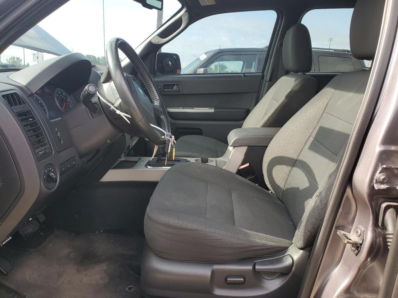 2010 Ford Escape Xlt VIN: 1FMCU0DG8AKD32097 Lot: 64723784