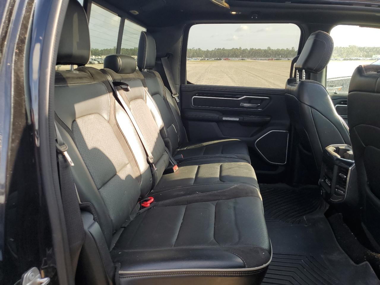 2020 Ram 1500 Laramie VIN: 1C6SRFJT7LN107569 Lot: 64214504