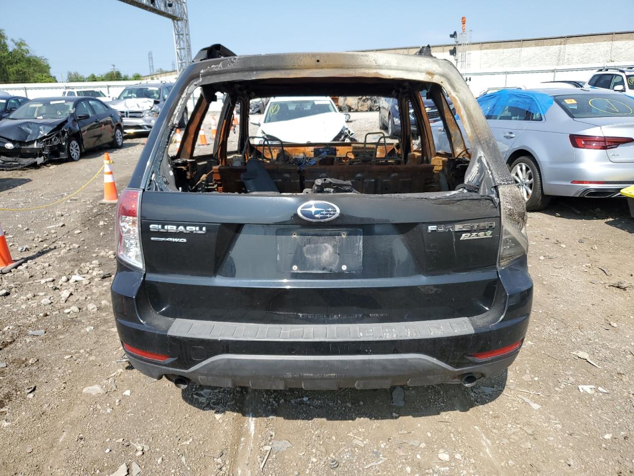2013 Subaru Forester - Image 6