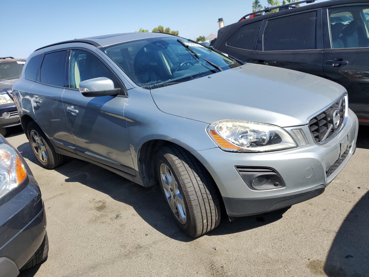 2010 Volvo Xc60 3.2 VIN: YV4960DL5A2126304 Lot: 61569024