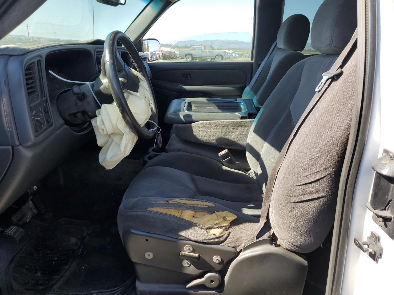 2003 GMC Sierra C2500 Heavy Duty VIN: 1GTHC29G23E135767 Lot: 64278674