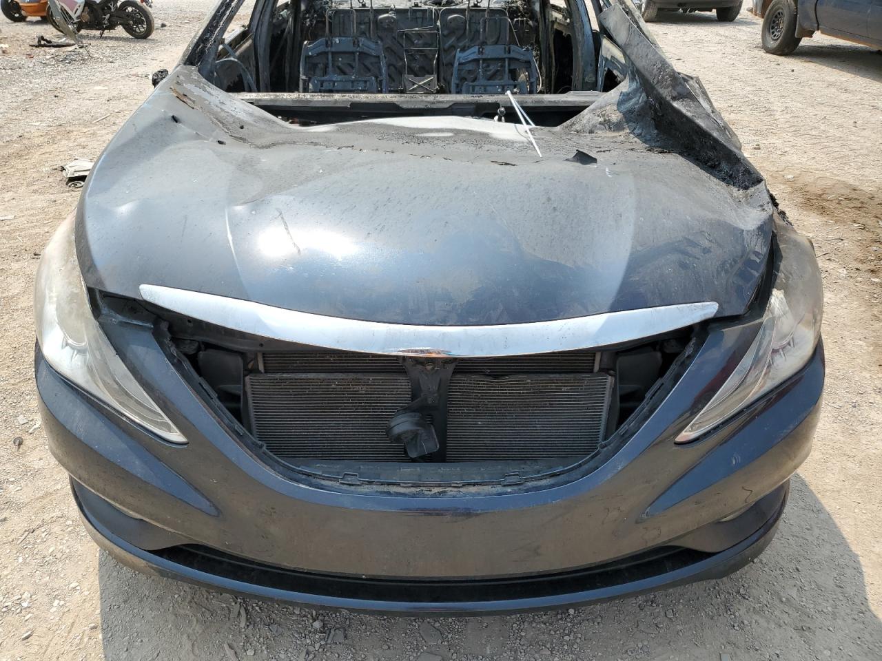 2014 Hyundai Sonata - Image 12