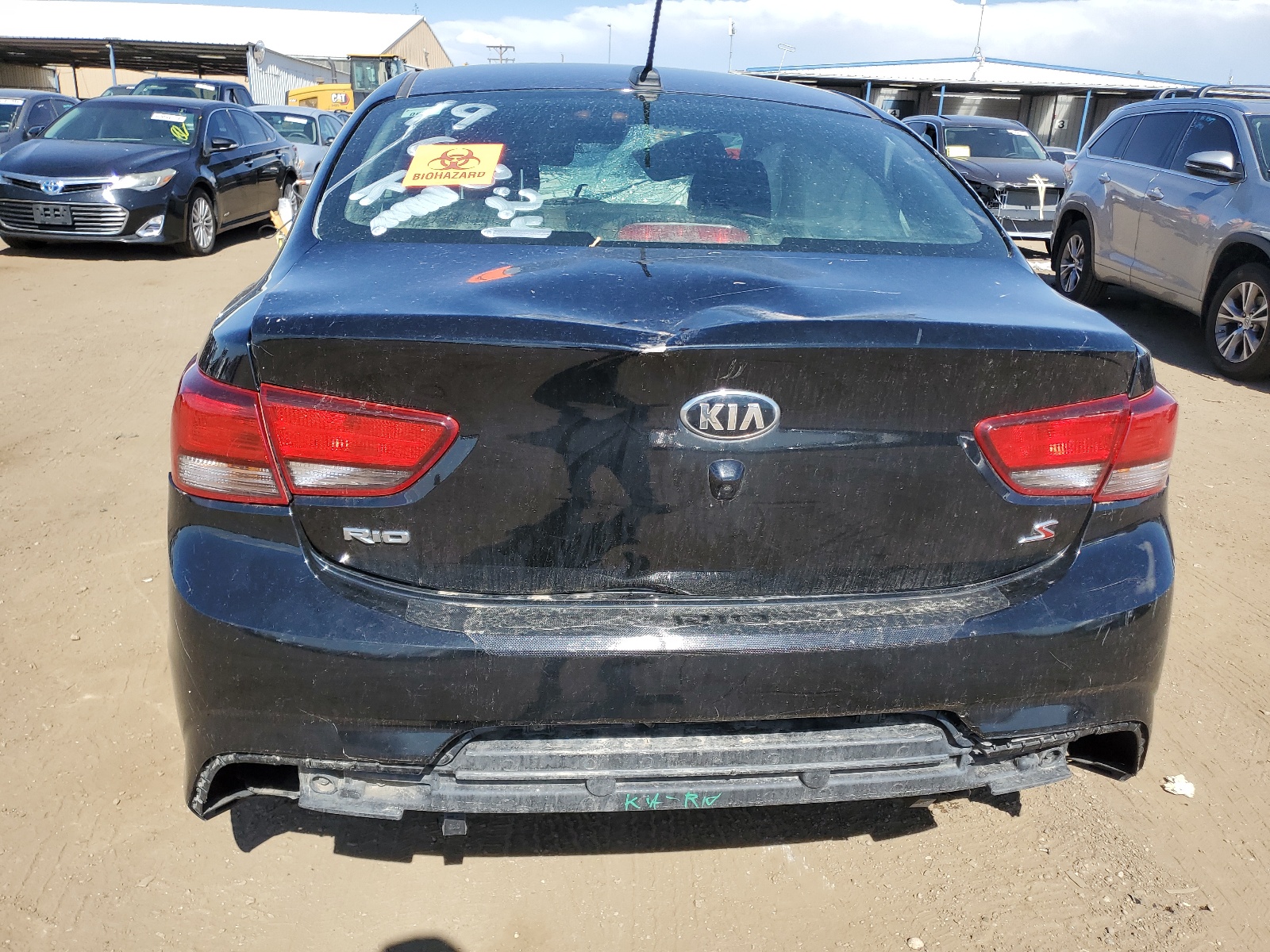 3KPA24AB1KE218156 2019 Kia Rio S