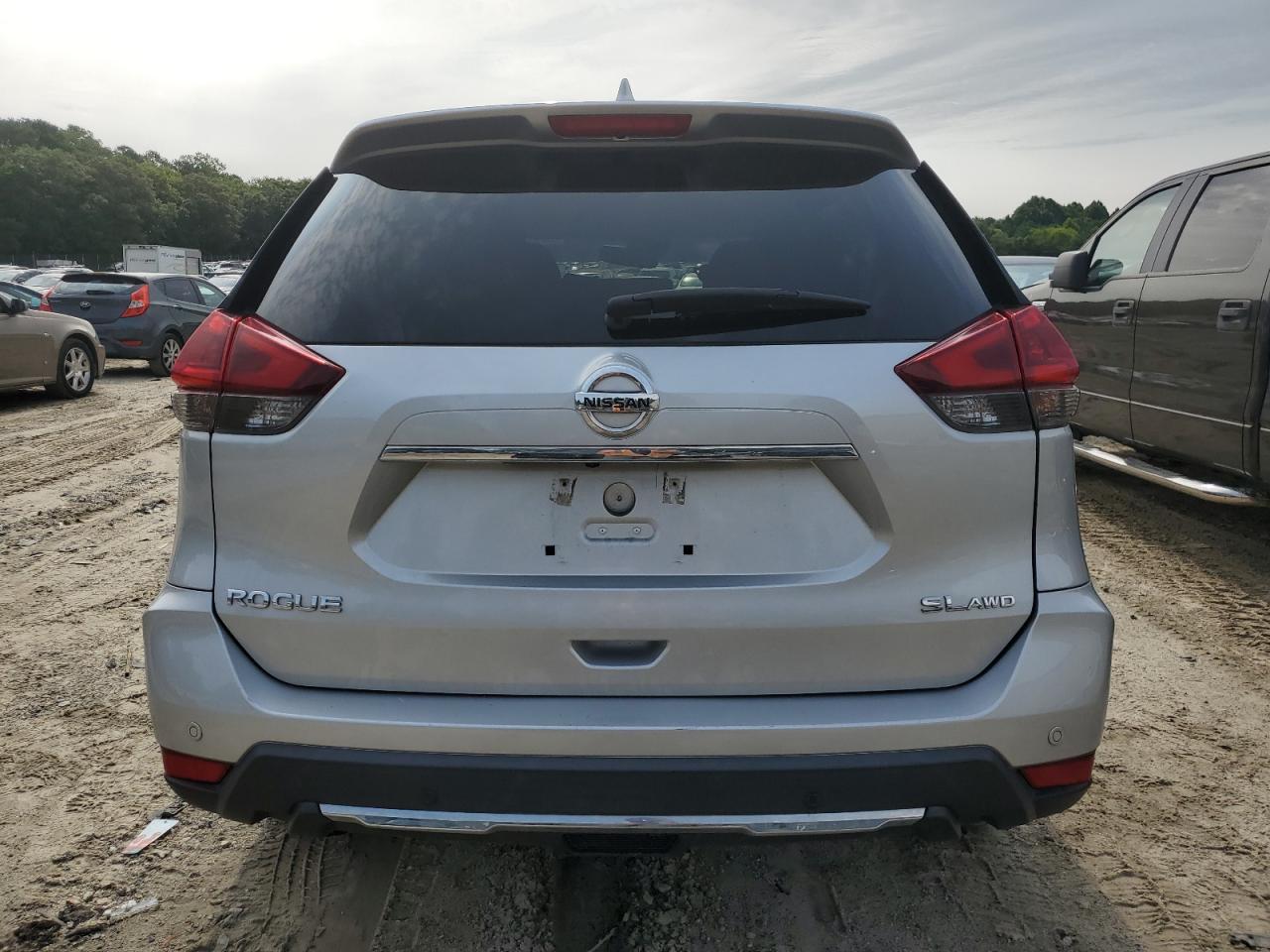 2020 Nissan Rogue S VIN: 5N1AT2MV0LC725769 Lot: 63919114