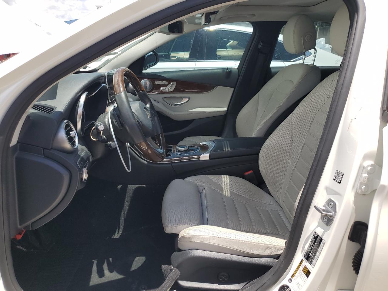 2018 Mercedes-Benz C 300 VIN: 55SWF4JB7JU265628 Lot: 62555904