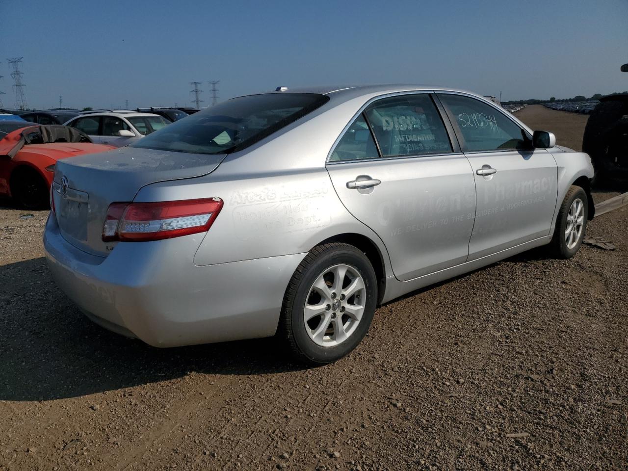 2011 Toyota Camry - Image 3