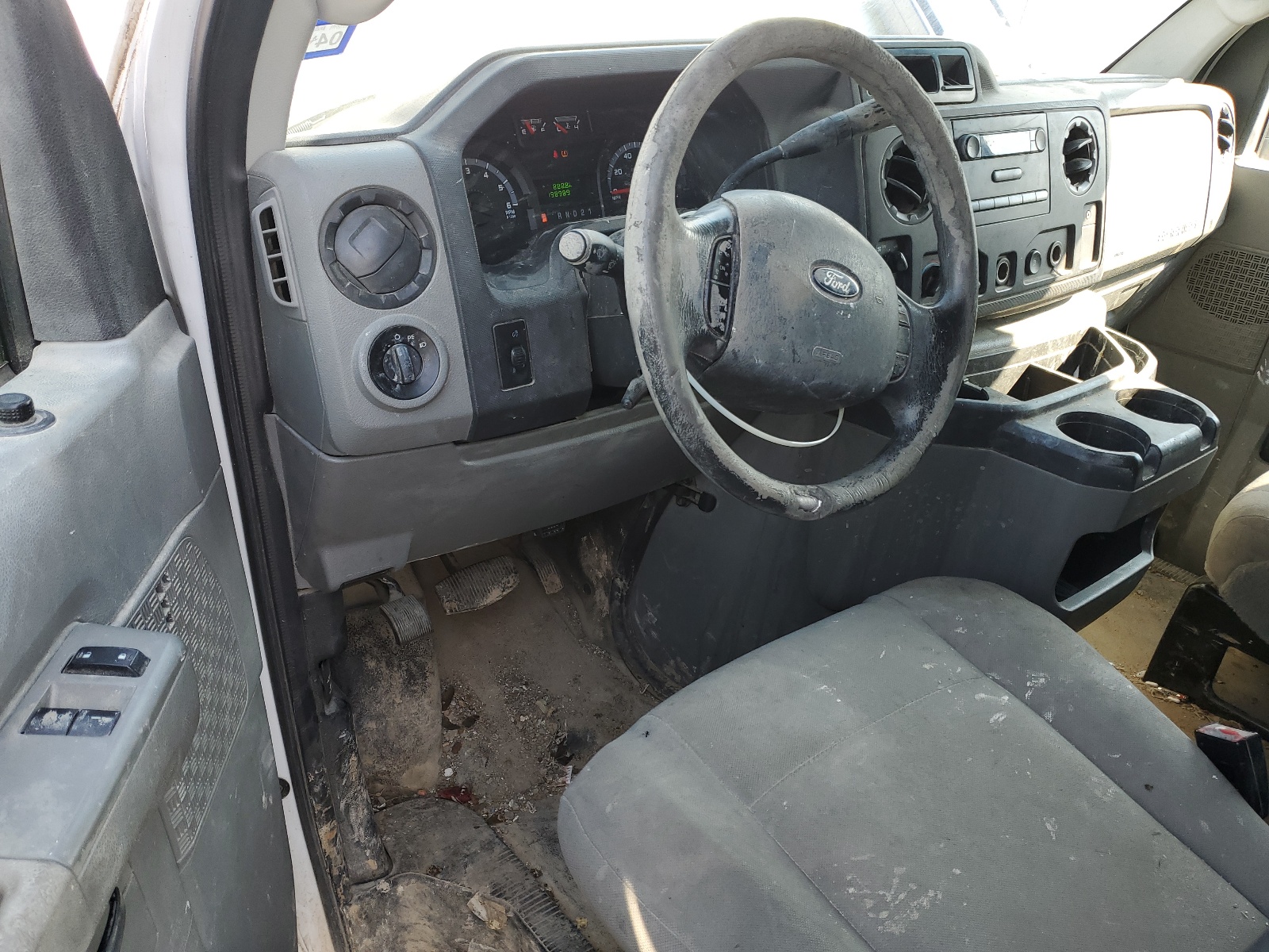 1FTNE2EL6EDA03605 2014 Ford Econoline E250 Van