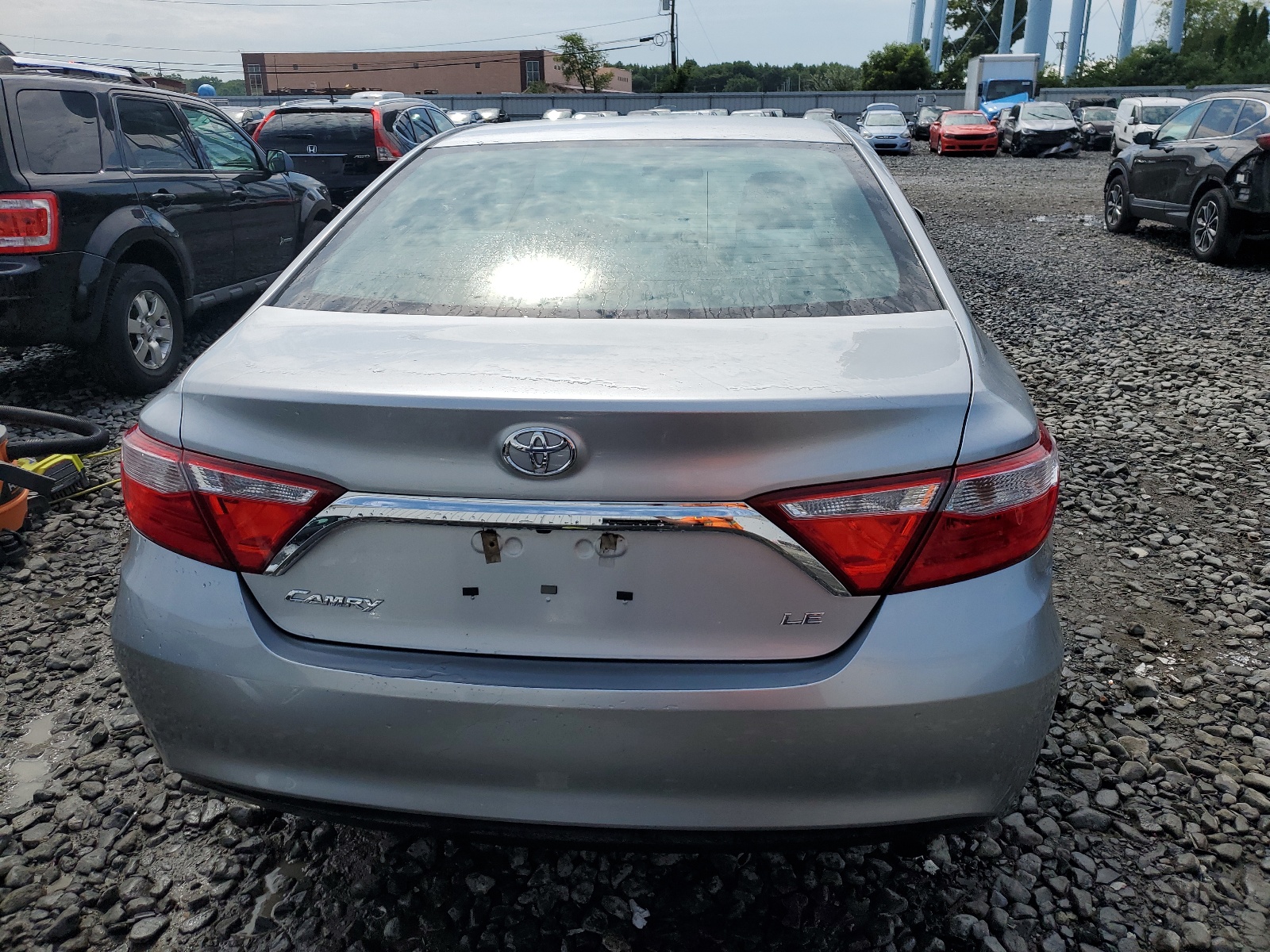 2016 Toyota Camry Le vin: 4T1BF1FK8GU543617