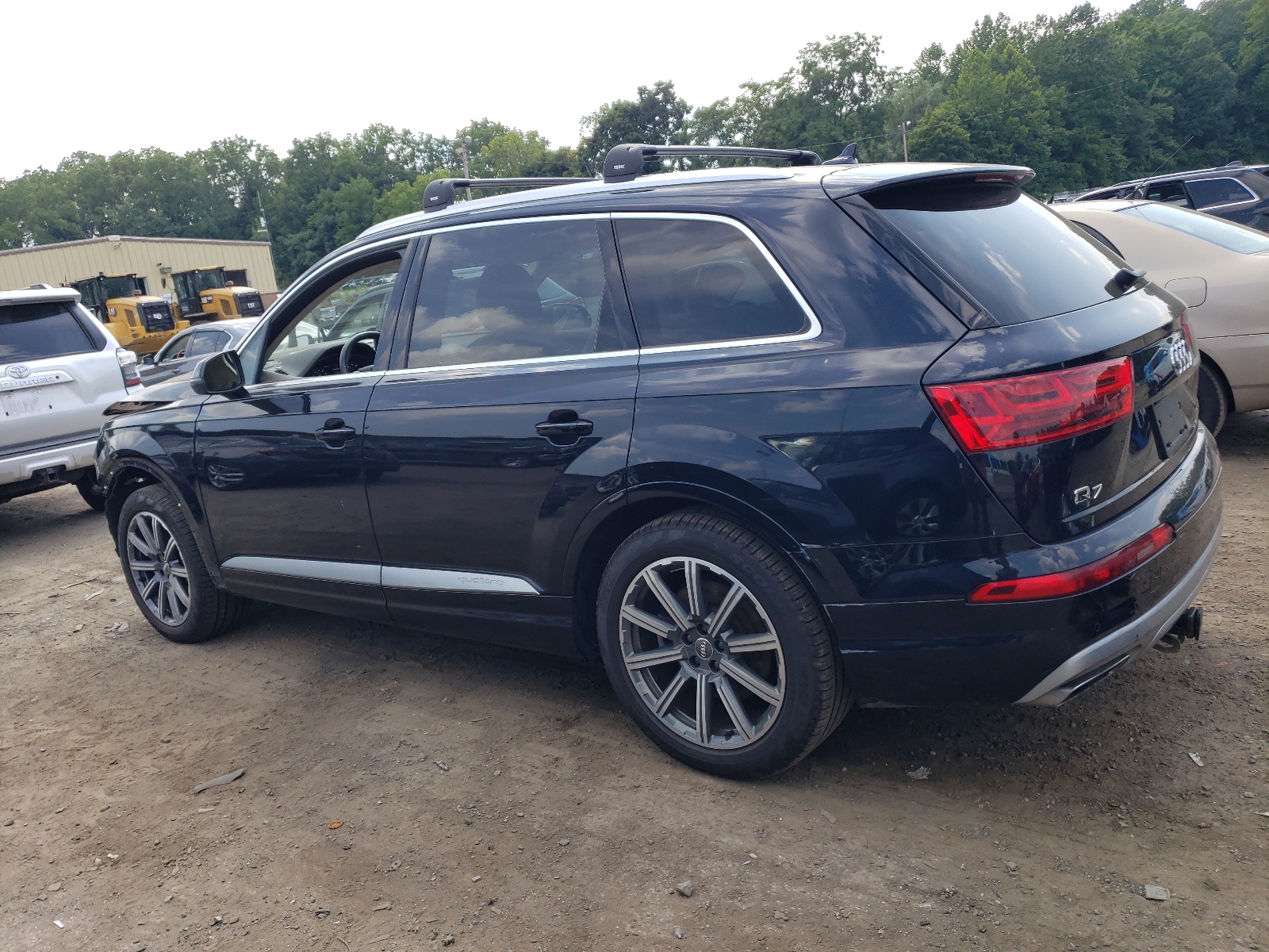 WA1LHAF7XHD050550 2017 Audi Q7 Premium Plus