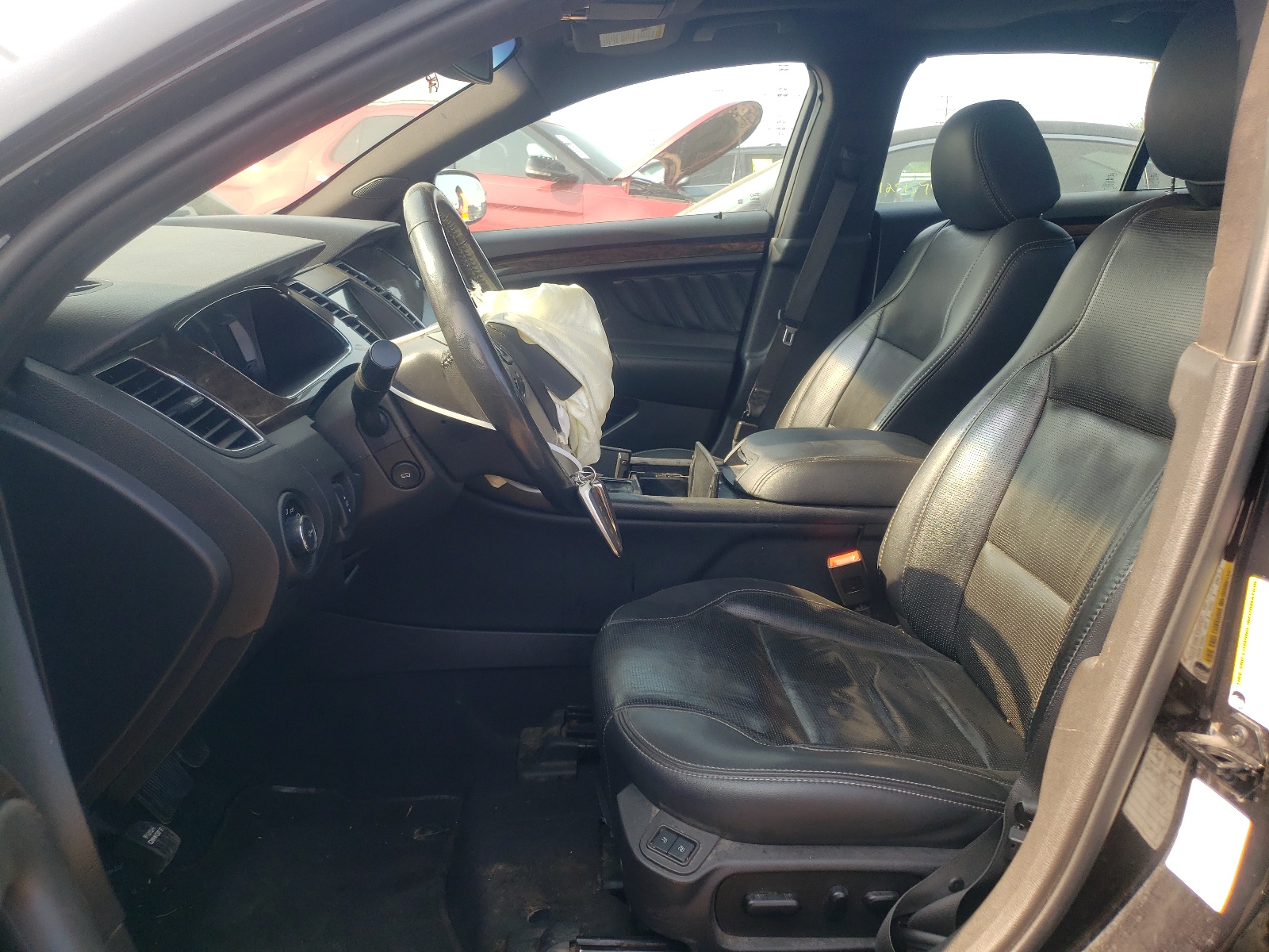 1FAHP2F89KG111606 2019 Ford Taurus Limited