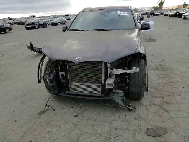 2017 BMW X5 xDrive35D VIN: 5UXKS4C35H0Y15854 Lot: 61751254