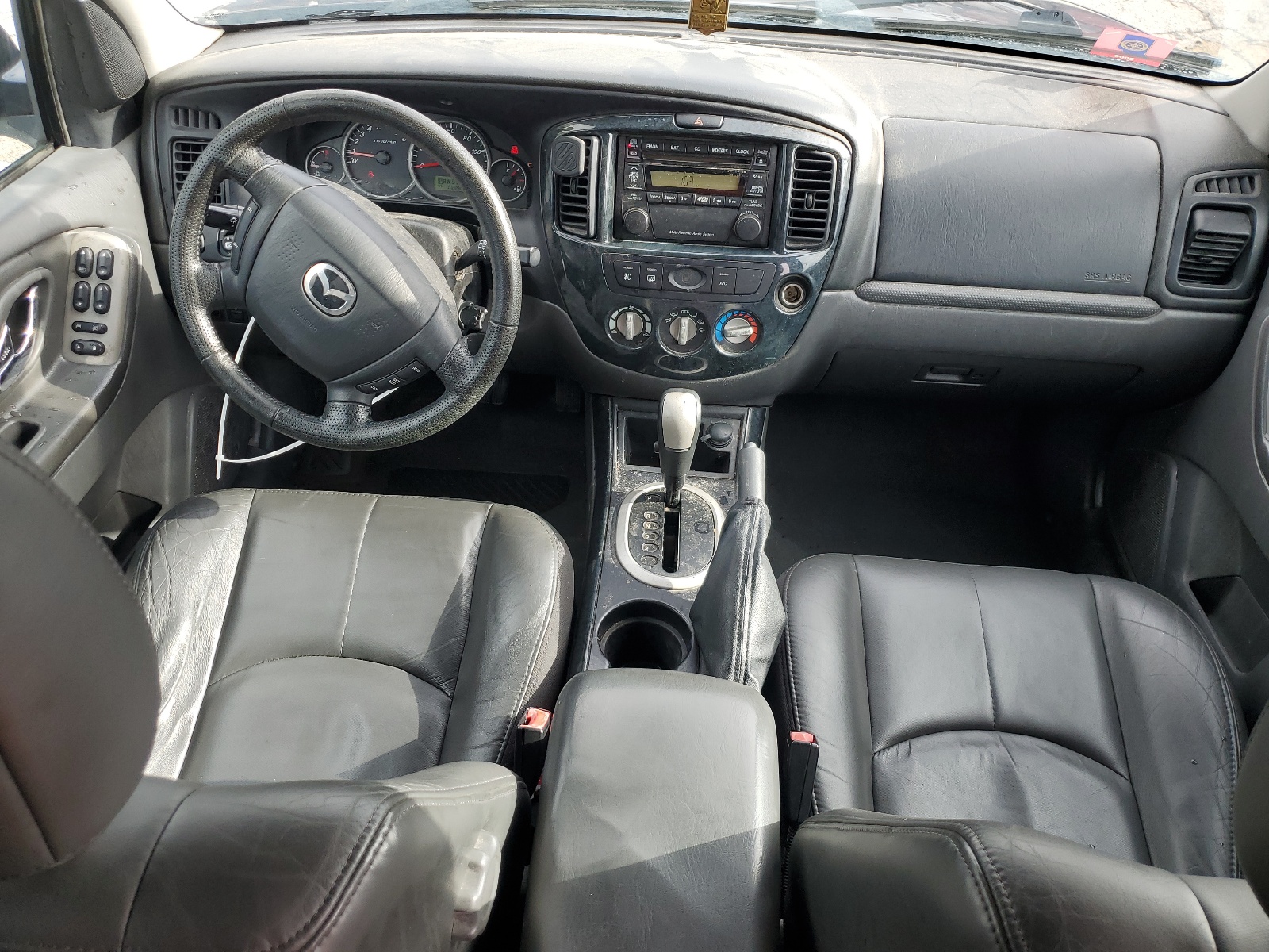 4F2CZ06155KM22098 2005 Mazda Tribute S