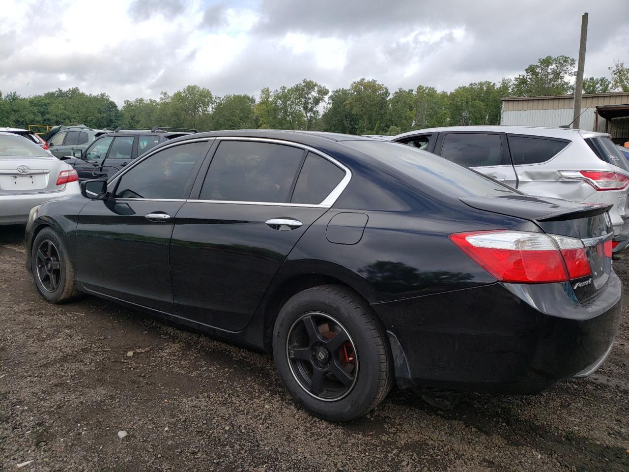 2015 Honda Accord - Image 2