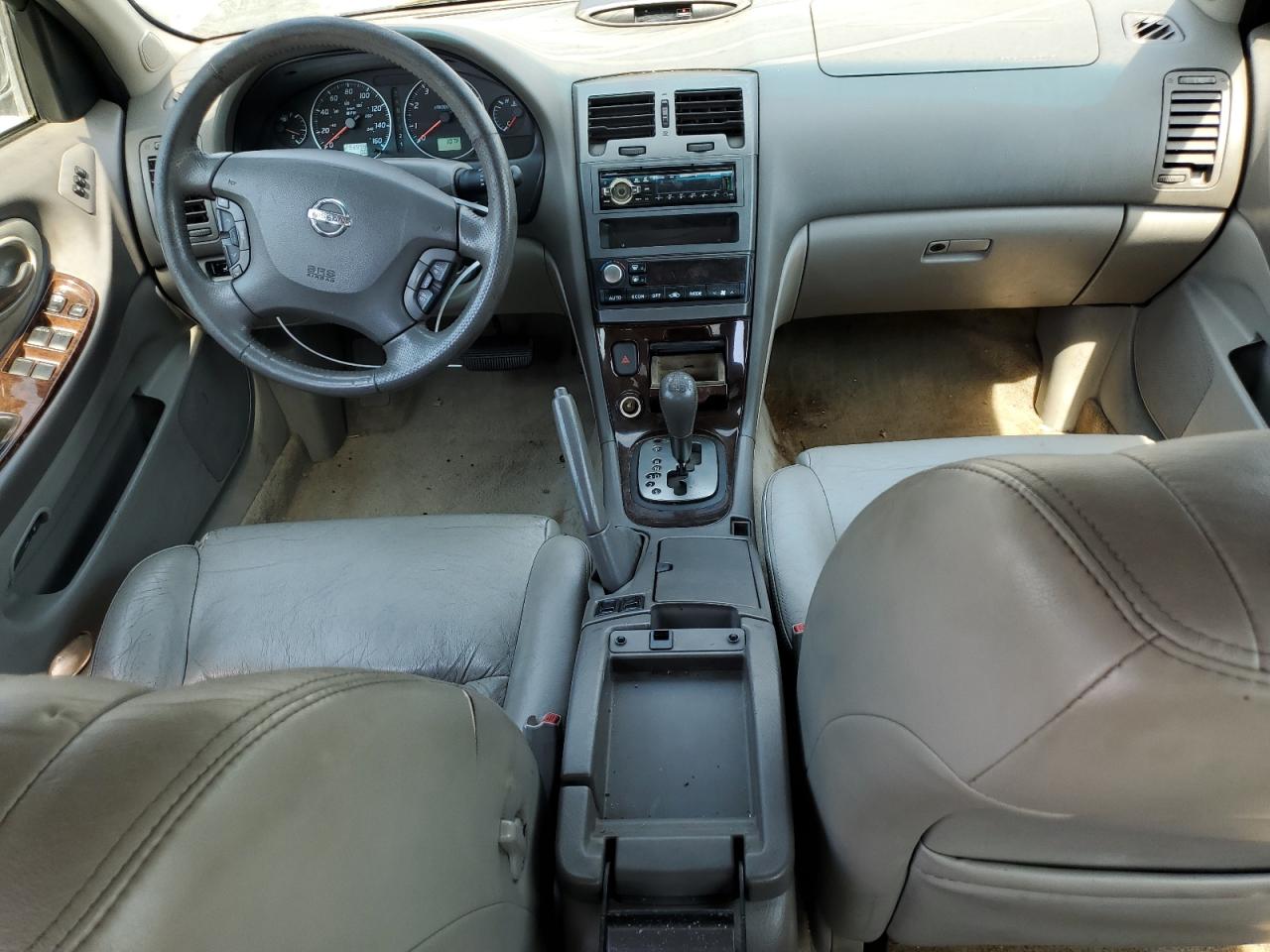 JN1DA31A02T311908 2002 Nissan Maxima Gle