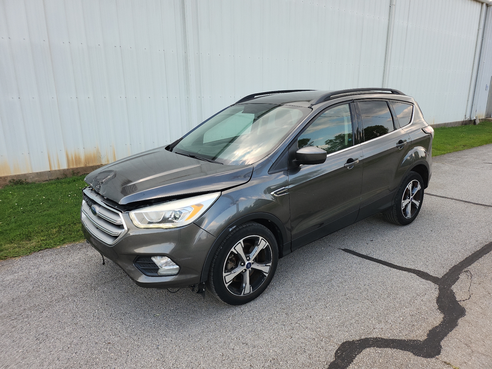 2017 Ford Escape Se vin: 1FMCU9G9XHUB79559