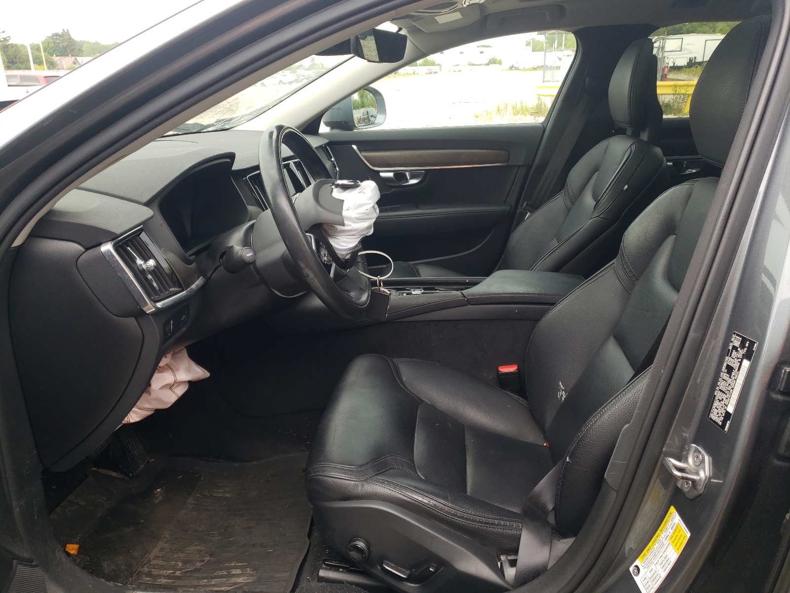 YV4102NK9J1014840 2018 Volvo V90 Cross Country T5 Momentum