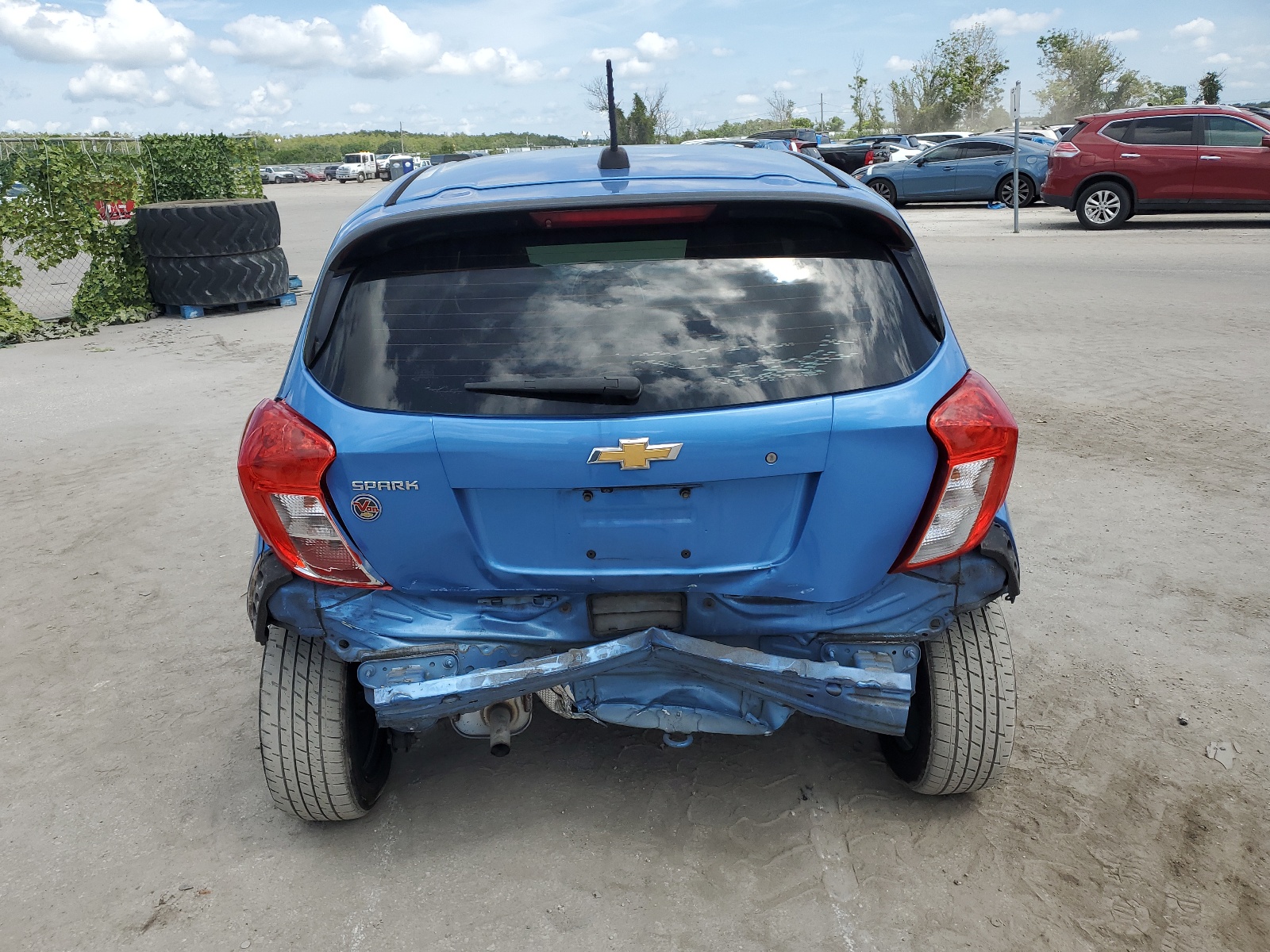 KL8CA6SA8HC800101 2017 Chevrolet Spark Ls