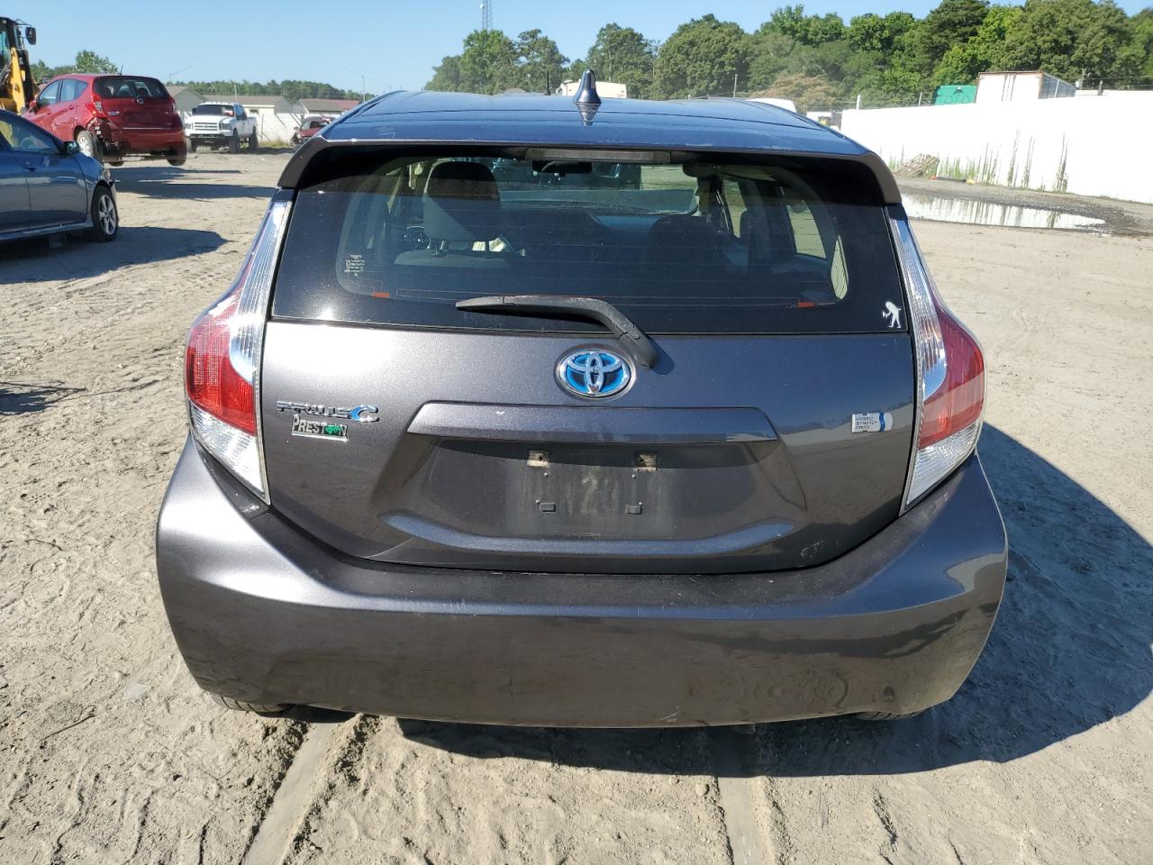 2016 Toyota Prius C VIN: JTDKDTB38G1590541 Lot: 61568644