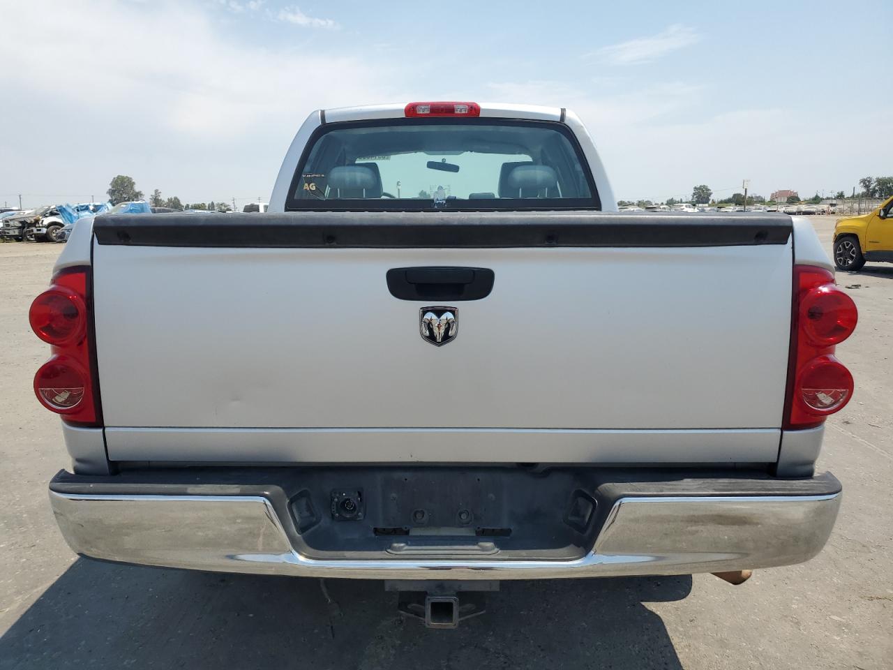 2007 Dodge Ram 1500 St VIN: 1D7HA18K27J517676 Lot: 63148654