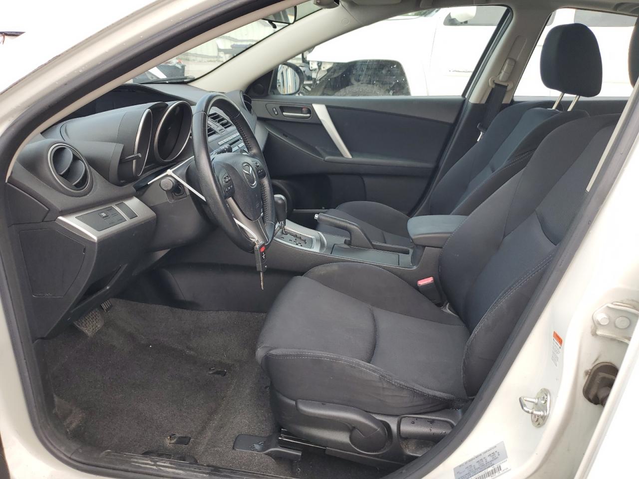 2011 Mazda 3 S VIN: JM1BL1K55B1454837 Lot: 64877144