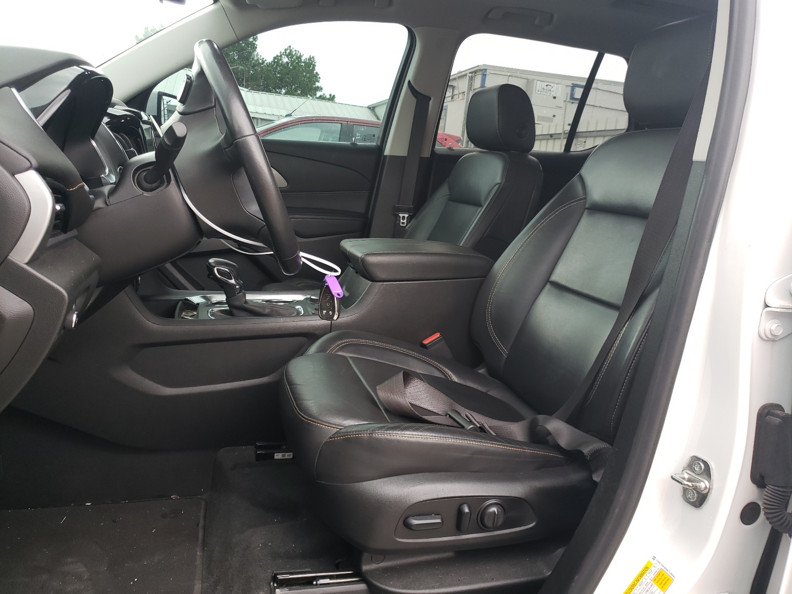 1GNEVHKW6MJ136941 2021 Chevrolet Traverse Lt