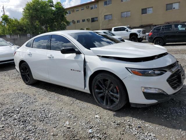  CHEVROLET MALIBU 2022 Белы