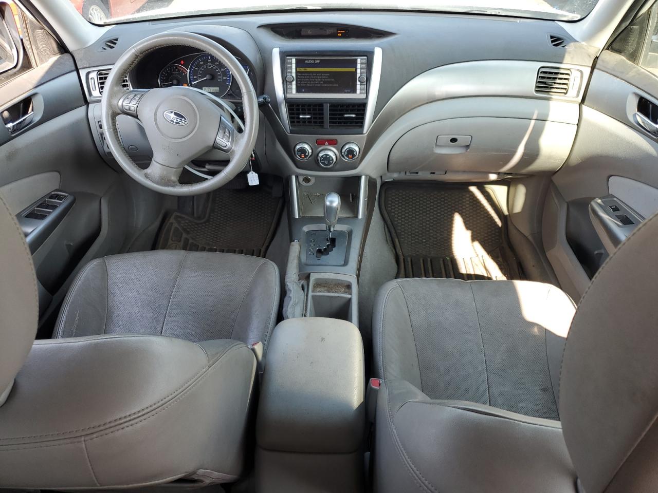 2010 Subaru Forester 2.5X Limited VIN: JF2SH6DC8AH720420 Lot: 63503374