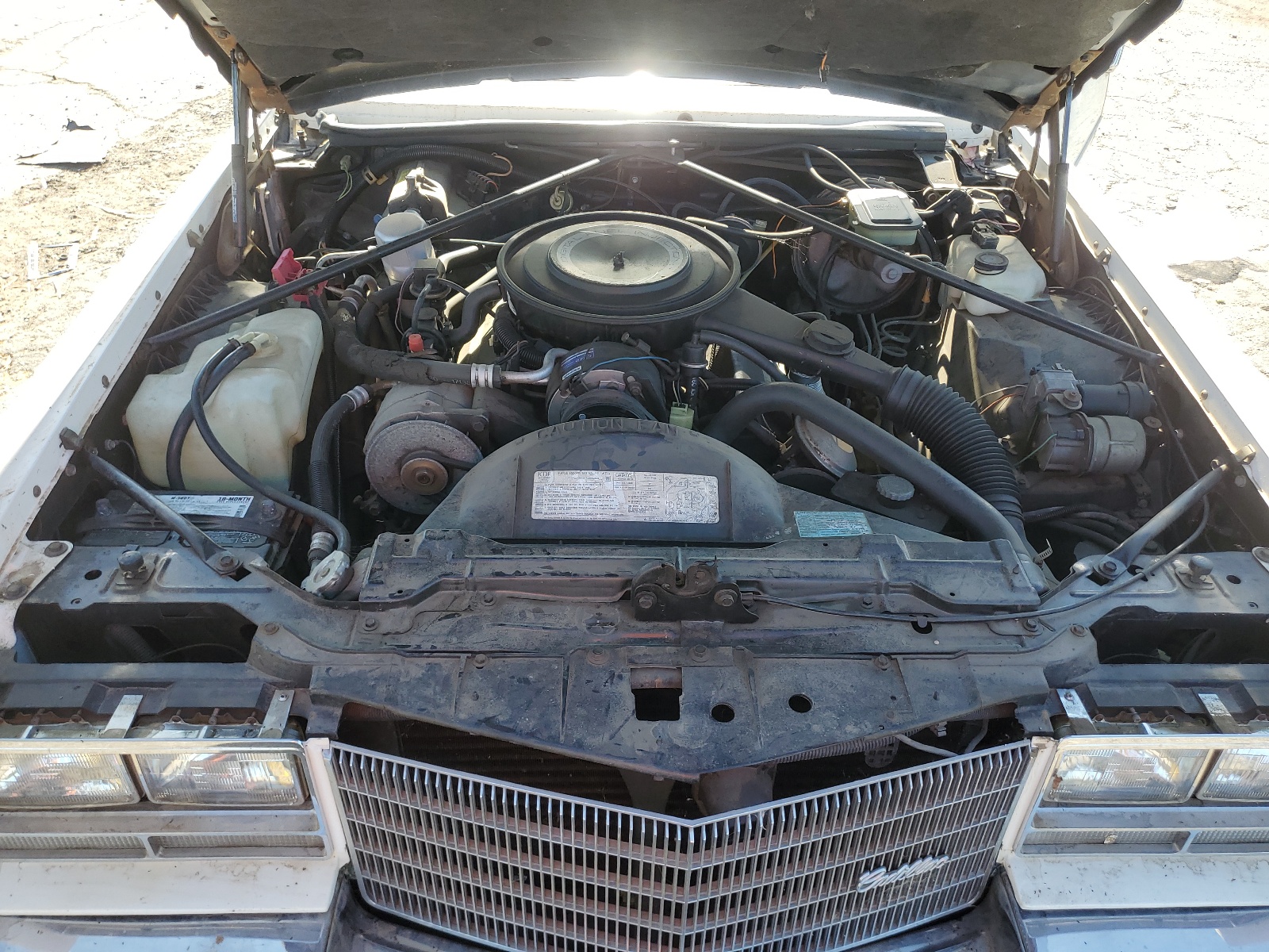 1G6AL5785EE606430 1984 Cadillac Eldorado