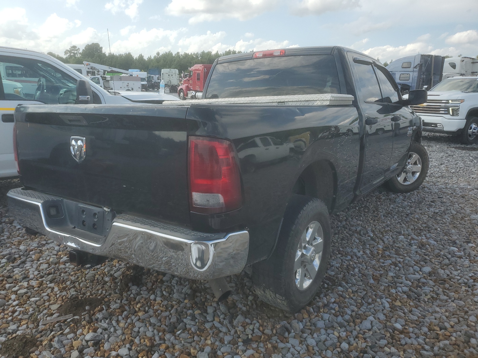 2014 Ram 2500 St vin: 3C6UR4CJ7EG158817