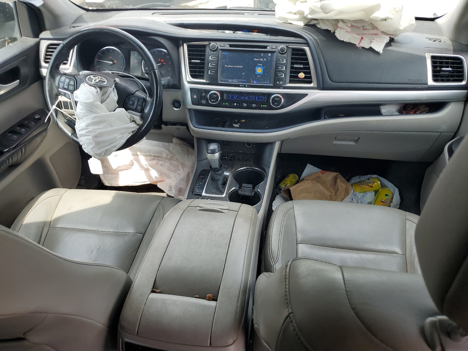 5TDKKRFHXFS092809 2015 Toyota Highlander Xle