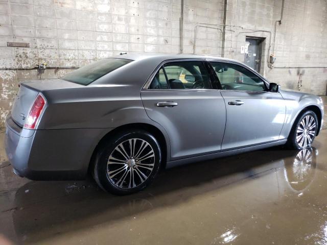 Седаны CHRYSLER 300 2012 Серый