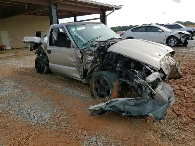 2000 GMC Sonoma VIN: 1GTCS1440Y8113180 Lot: 64221074