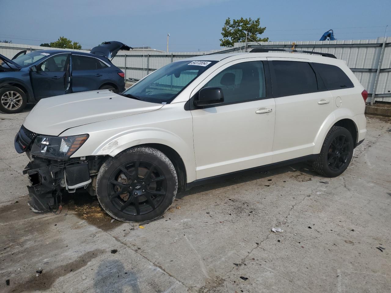 VIN 3C4PDCEG4JT253790 2018 DODGE JOURNEY no.1