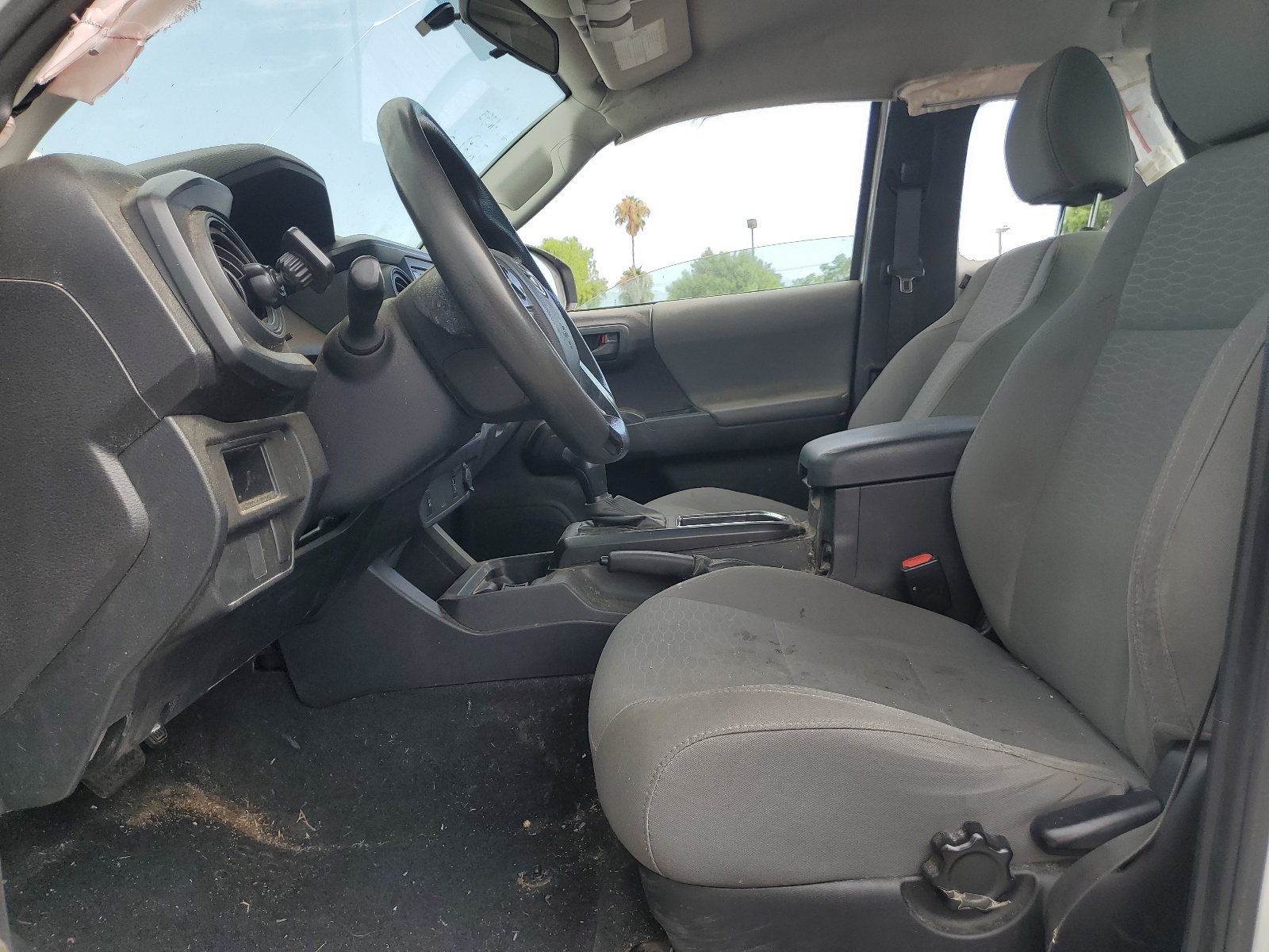 5TFRX5GN4HX092184 2017 Toyota Tacoma Access Cab