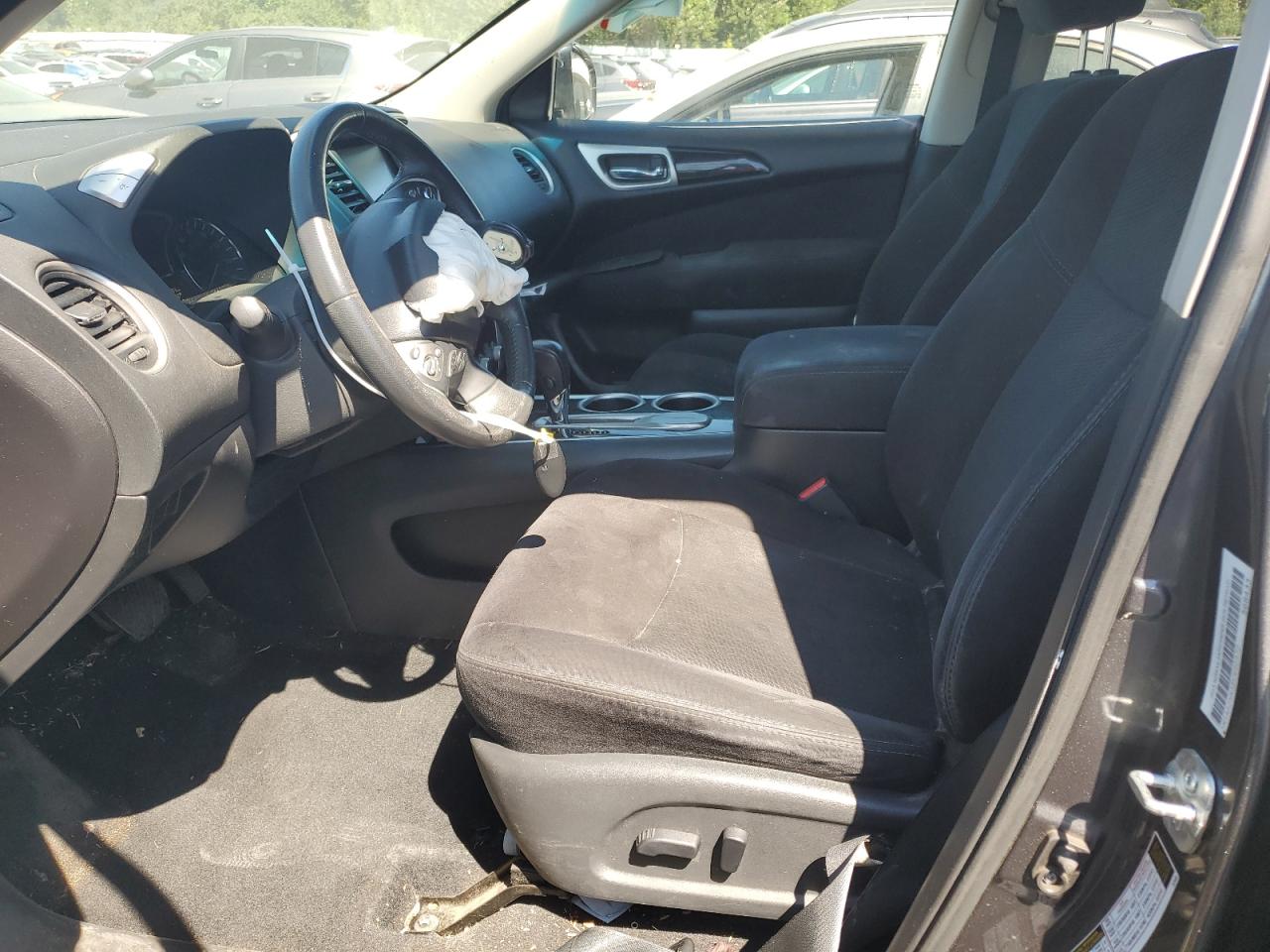 2015 Nissan Pathfinder S VIN: 5N1AR2MN5FC620972 Lot: 61566624