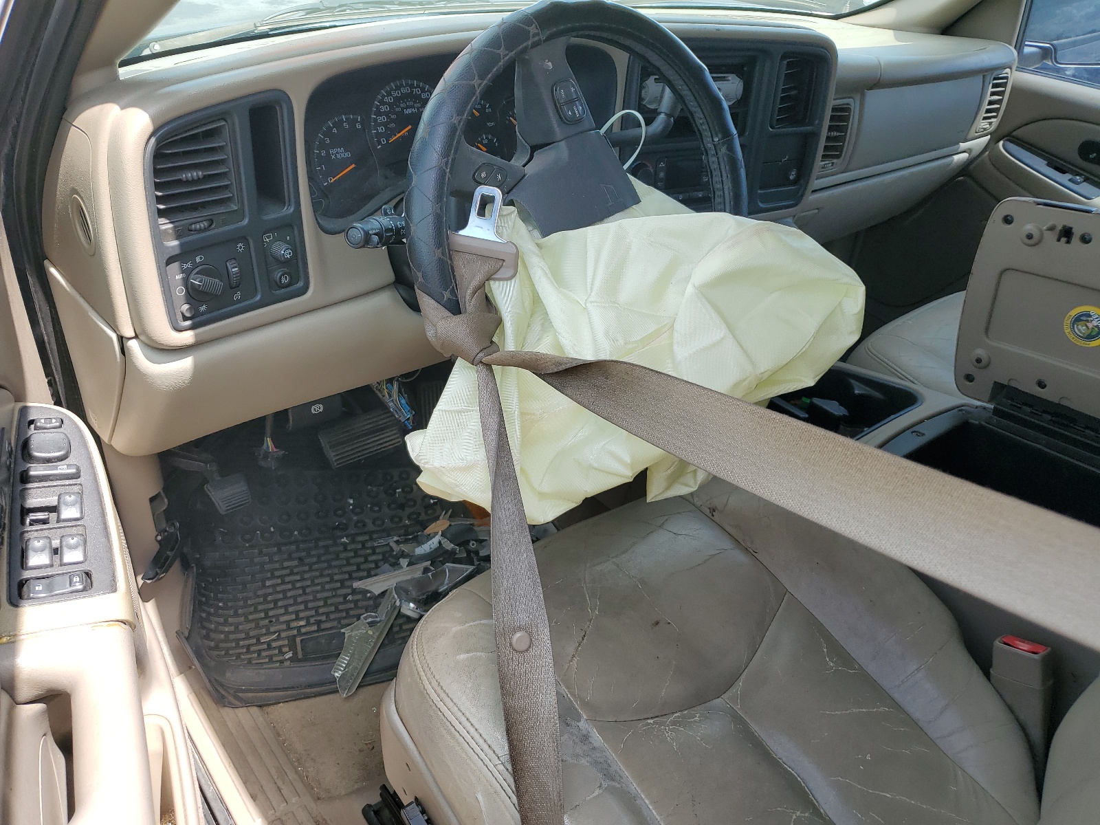 1GNEC13T25R207637 2005 Chevrolet Tahoe C1500