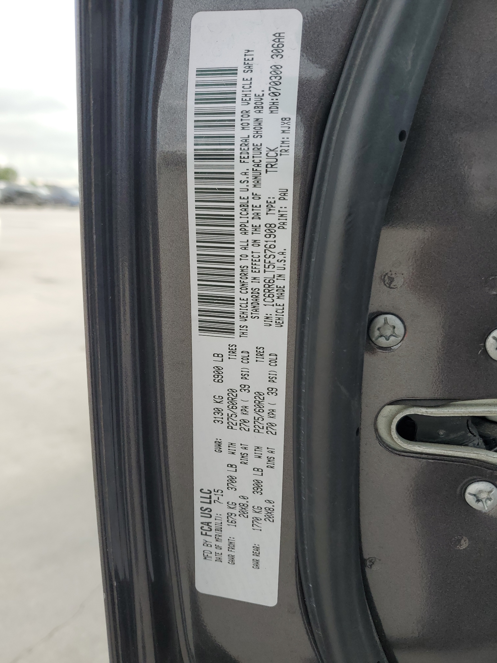 1C6RR6LT5FS761908 2015 Ram 1500 Slt