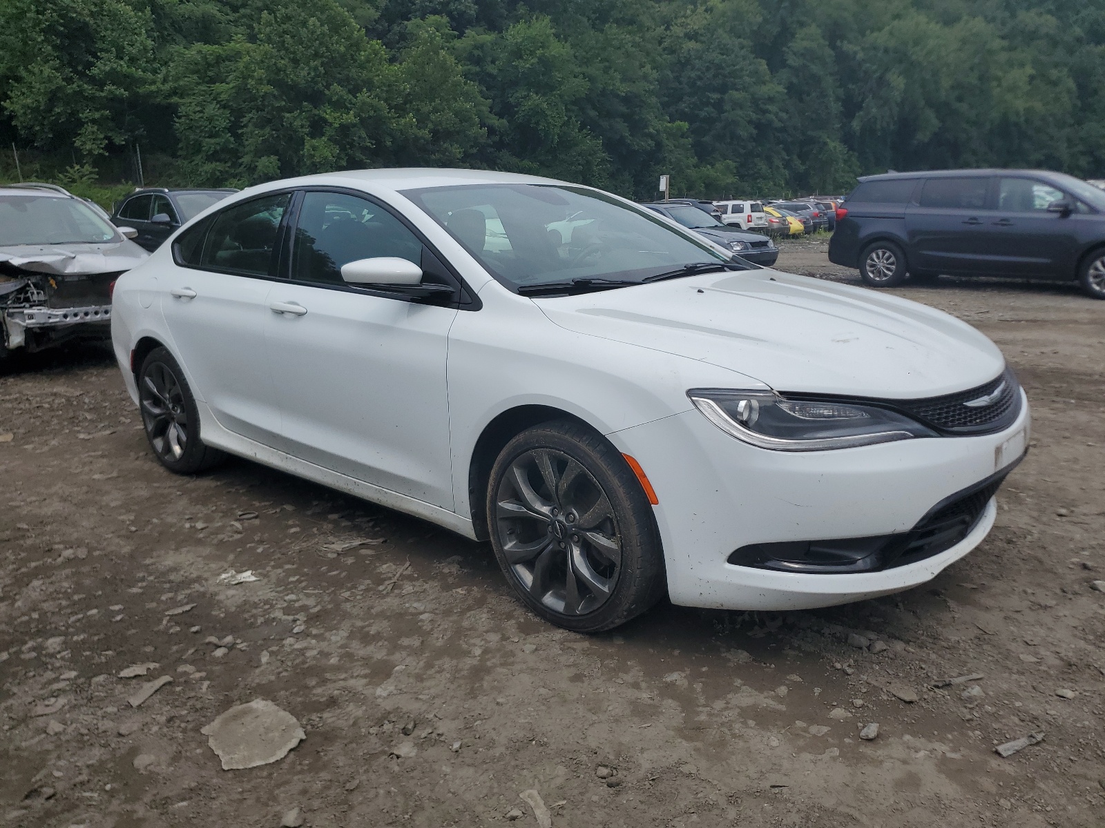 2015 Chrysler 200 S vin: 1C3CCCBB6FN527173