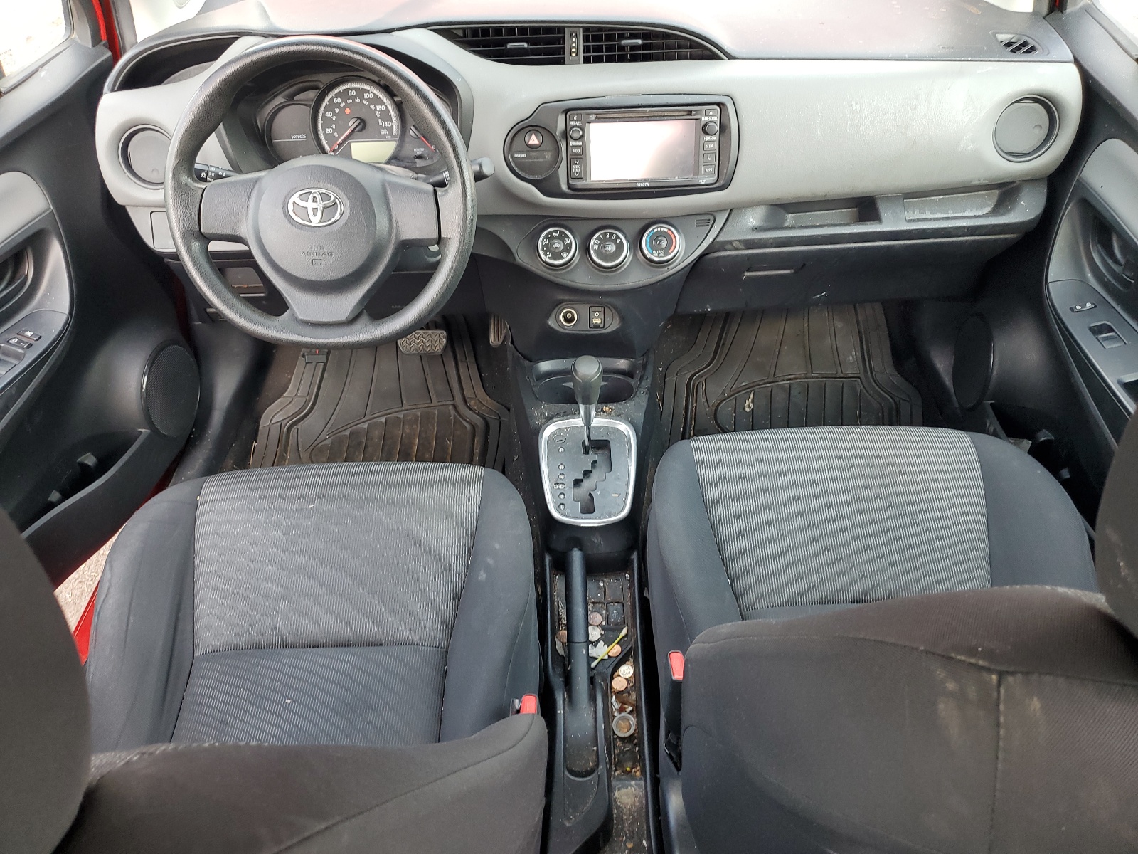 VNKKTUD39FA030829 2015 Toyota Yaris