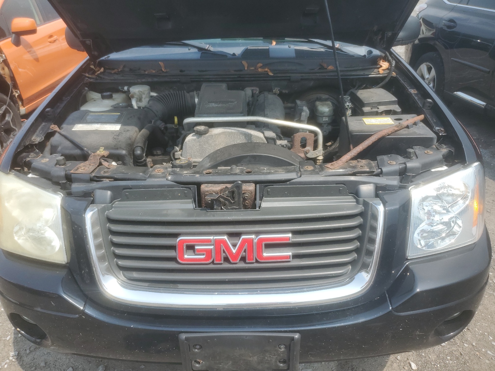 1GKDT13S462183593 2006 GMC Envoy