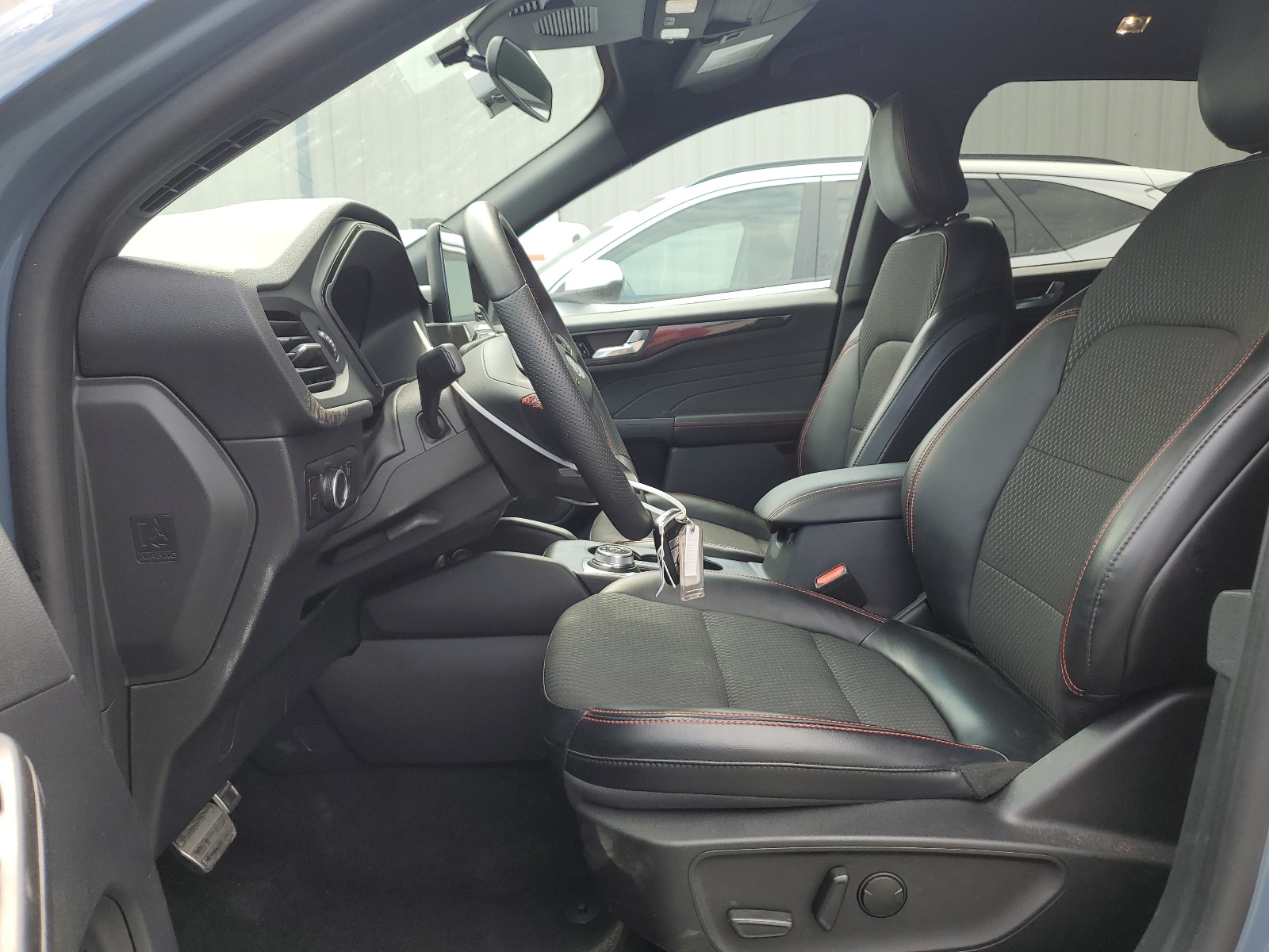 1FMCU0MNXPUA08919 2023 Ford Escape St Line