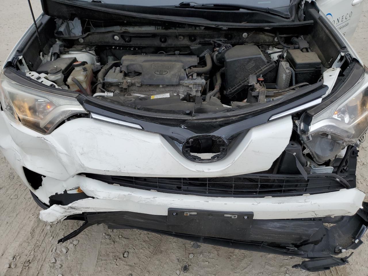 2016 Toyota Rav4 Le VIN: JTMBFREV0GJ095258 Lot: 64663874