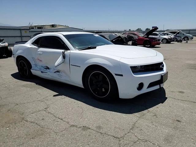 2013 Chevrolet Camaro Ls VIN: 2G1FA1E39D9200668 Lot: 63937064