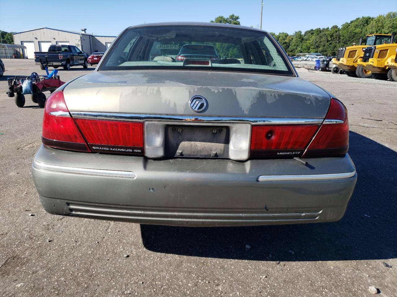 1998 Mercury Grand Marquis Gs VIN: 2MEFM74W2WX657610 Lot: 61030434