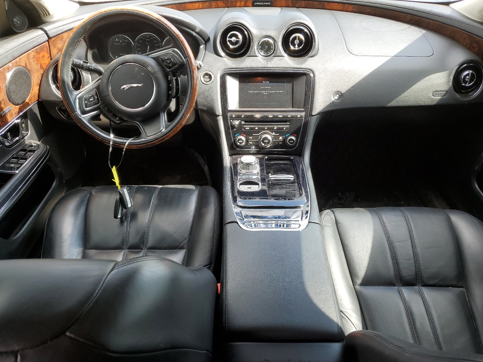 2014 Jaguar Xj vin: SAJXJ1CD3E8V74540