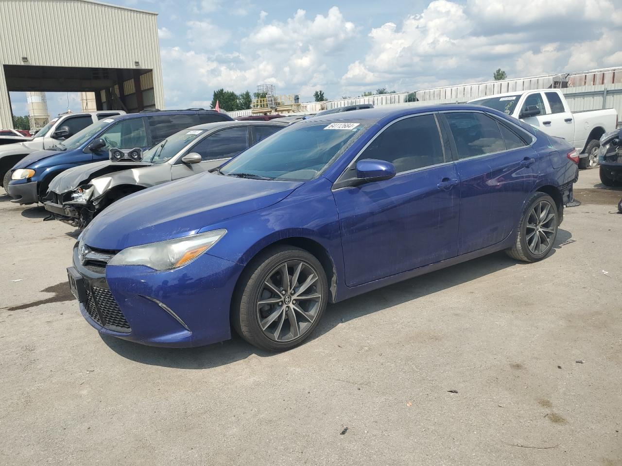 4T1BF1FK9GU603632 2016 TOYOTA CAMRY - Image 1