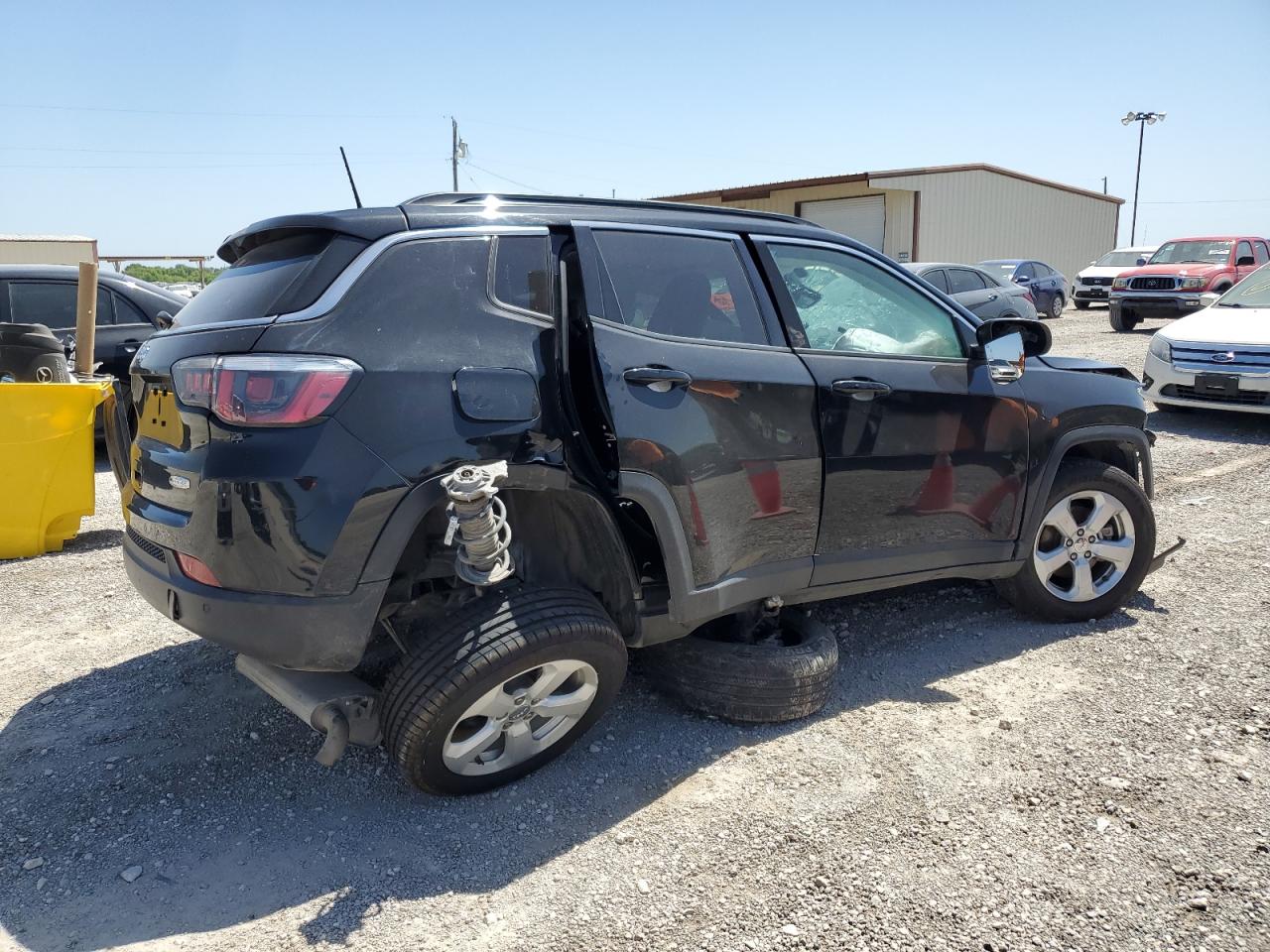 2018 Jeep Compass - Image 3