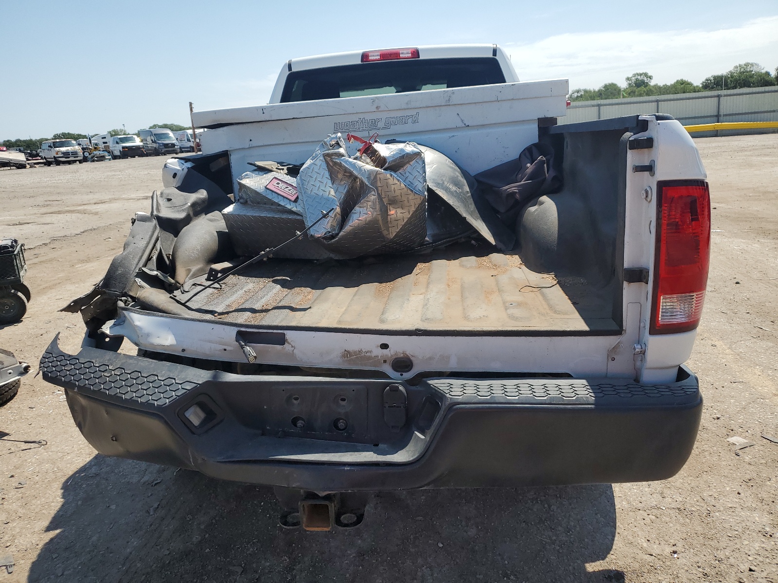 3C6TR5HT9JG301417 2018 Ram 2500 St